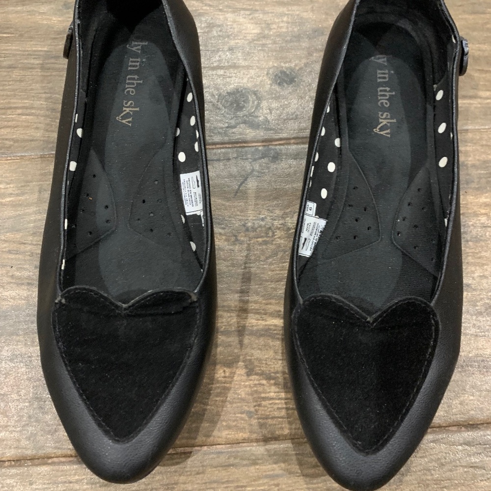 Loly in the Sky Women's Heart Flat